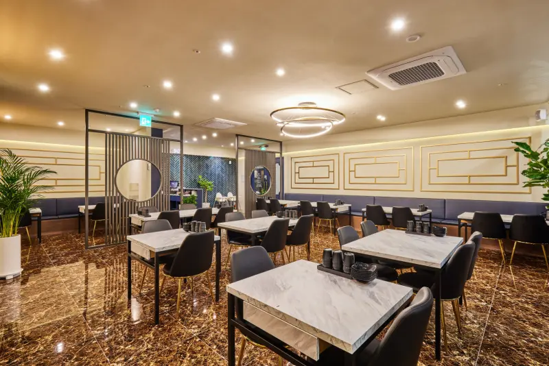 넓고 세련된 모던 차이니즈 레스토랑 인테리어